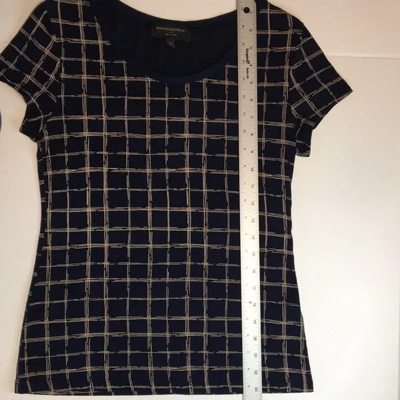 Banana Republic shirt - Picture 6 of 9